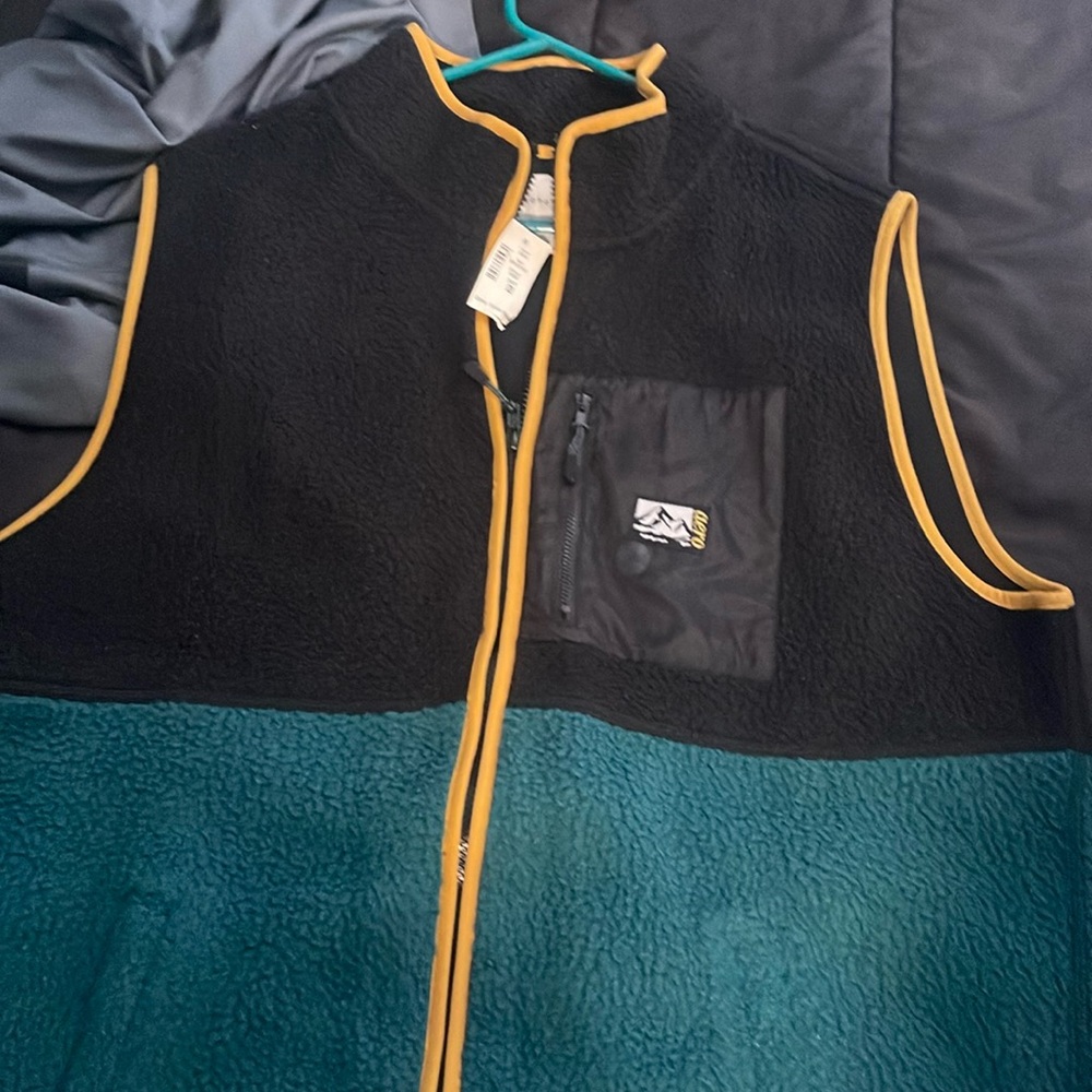 Fleece vest